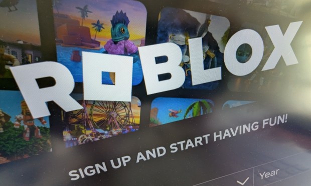 Roblox Says Viral Hits Drive Double-Digit Growth