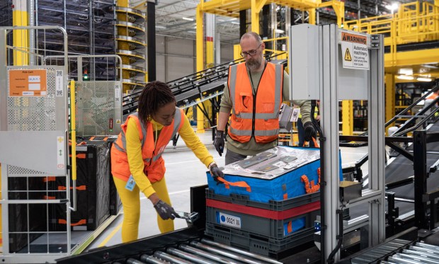 Amazon Boosts Pay and Health Benefits for US Fulfillment and Transportation Employees
