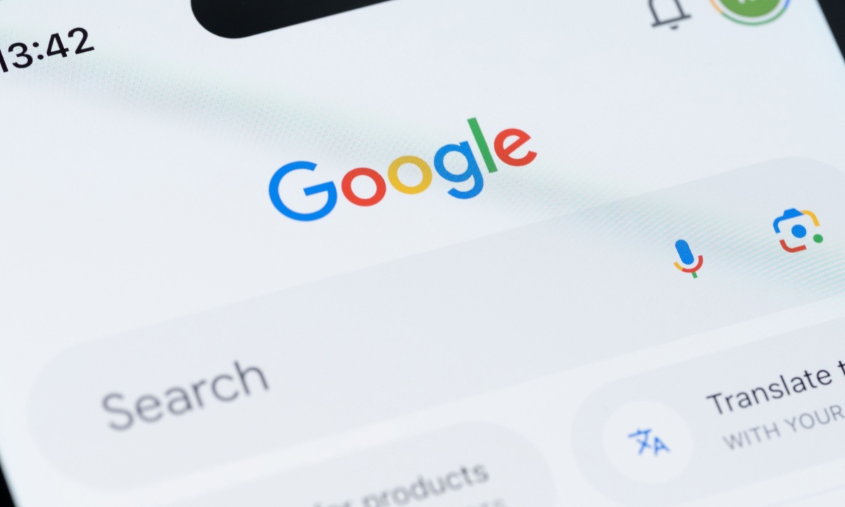 Google Losing Ground as Consumers Seek Out Non-AI Search