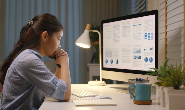 Small Businesses Find It ‘Hard to Breathe’ as Tariffs Persist