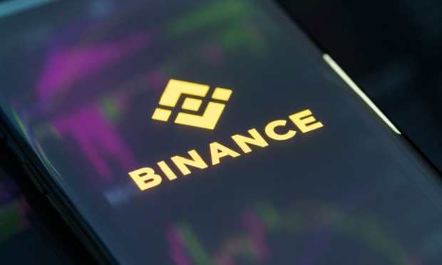 Trump Pardons Ex-Binance CEO as Crypto Use Grows