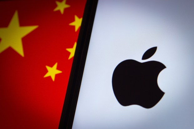 Antitrust Lawsuit in China Targets Apple Policies on App Distribution and Payments