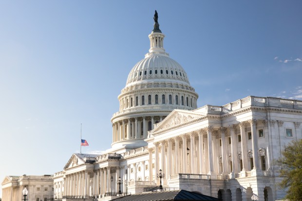 Goldman Forecasts Mid-November End to Government Shutdown