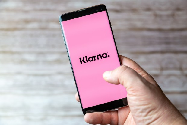Klarna Forms Pre-Holiday Gift Card Pact With Blackhawk Network