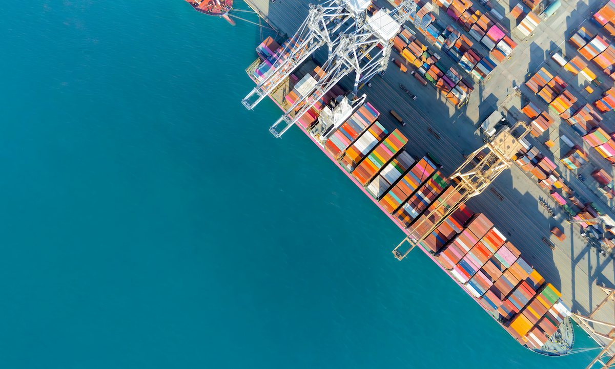 Holiday Shipping Peak Could Be ‘Virtually Nonexistent’ Amid Tariffs