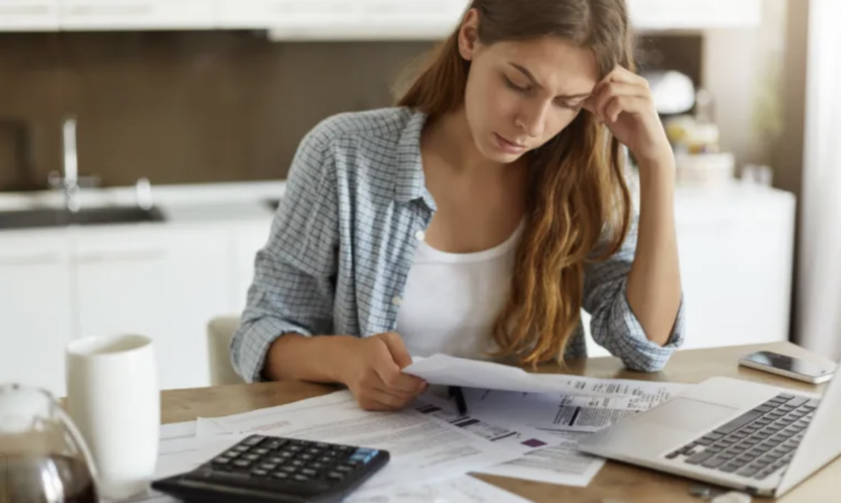 1 in 3 Young Adults Turn to Friends and Family as Costs Rise