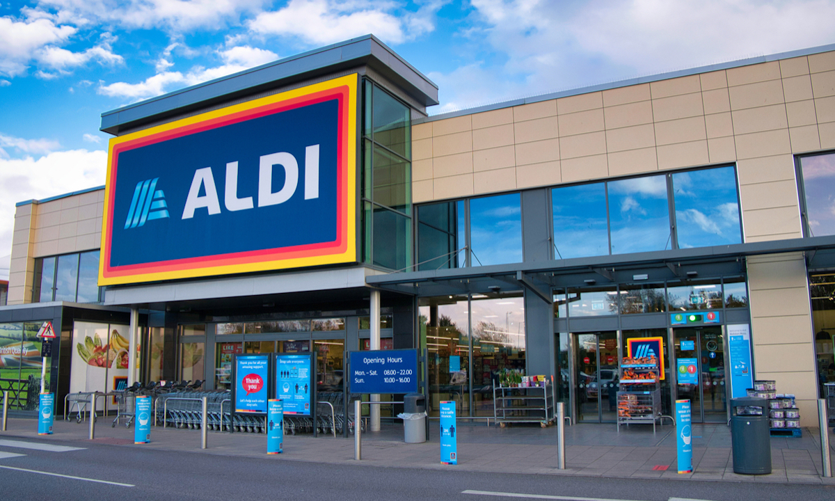 Aldi Makes $9 Billion Bid to Become Biggest US Grocer