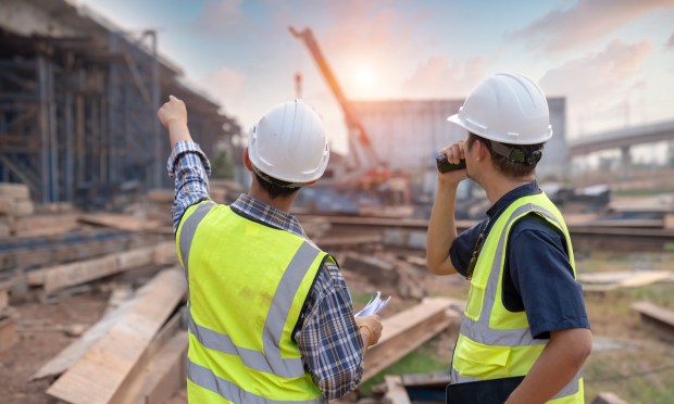 AI Spots Hard Hat Violations Before Supervisors Do