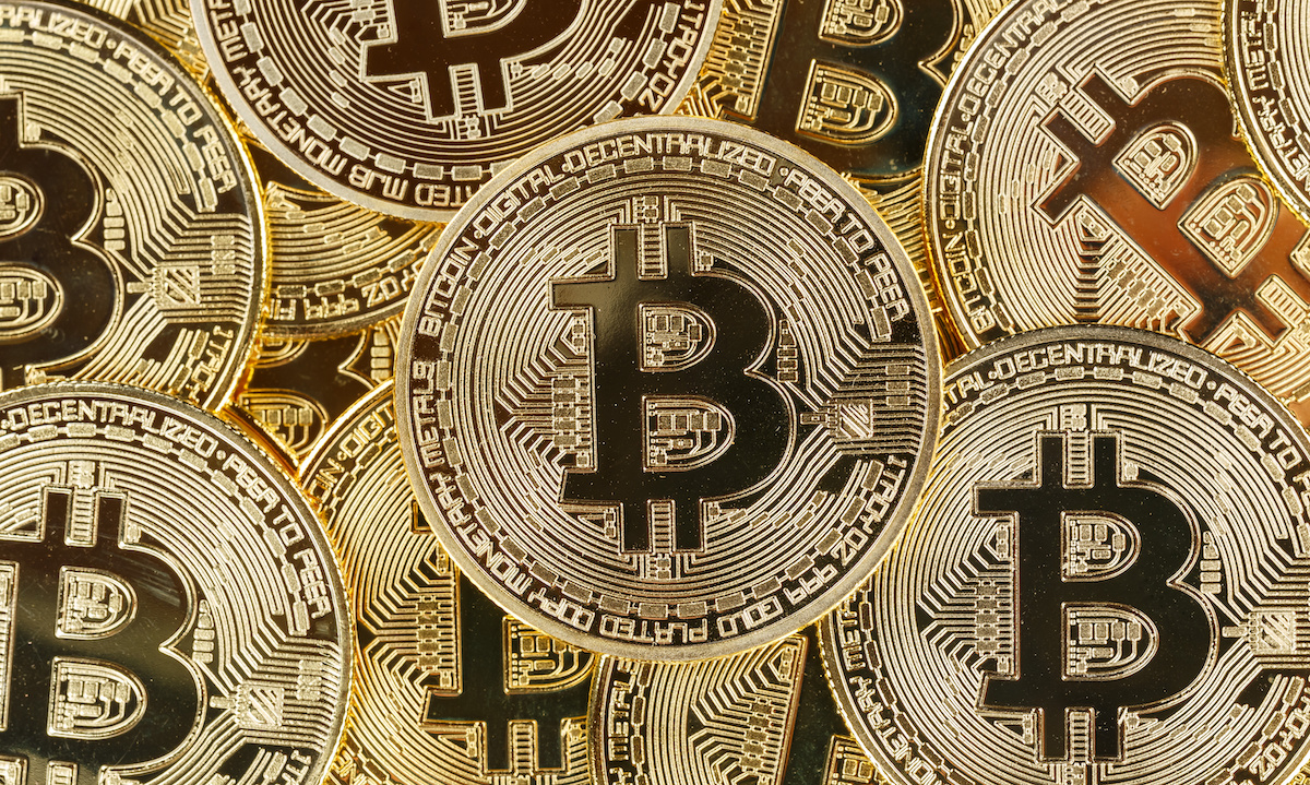 Banks and Credit Unions Win Crypto Trust by Explaining It First