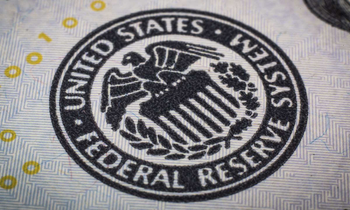 Fed Governor Casts Tokenization as New Dollar Channel