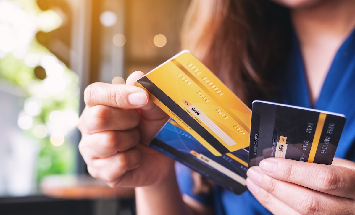Consumers Cut Extras as Credit Card Debt Nears a Record
